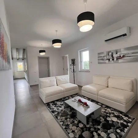 Montestallone Guest house Formello